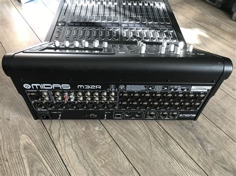 m32 vs m32r|Midas M32 vs M32R function and ergonomics .